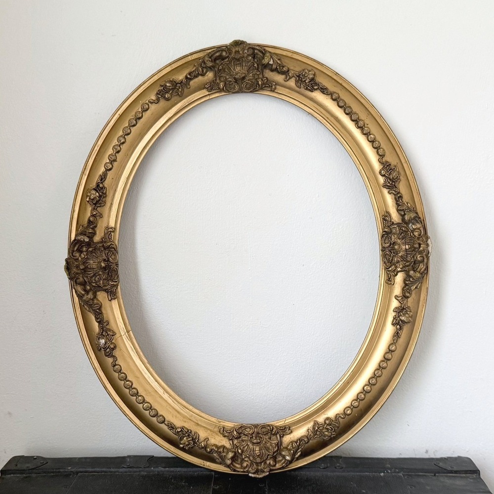 Antique Victorian Gold Gilt Oval Picture Frame Ornate Wood Gesso Floral 22x26